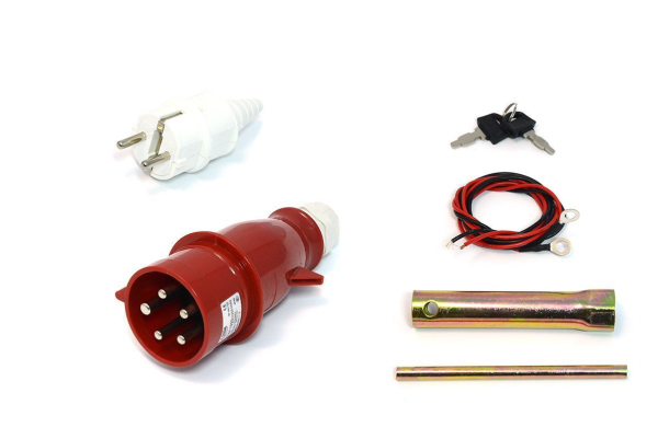 Бензиновый генератор ТСС SGG 10000Ei в кожухе для дома фото